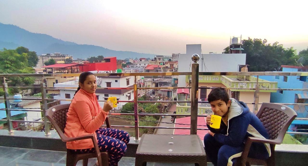 Anandam Home Stay Rishikesh Exterior photo