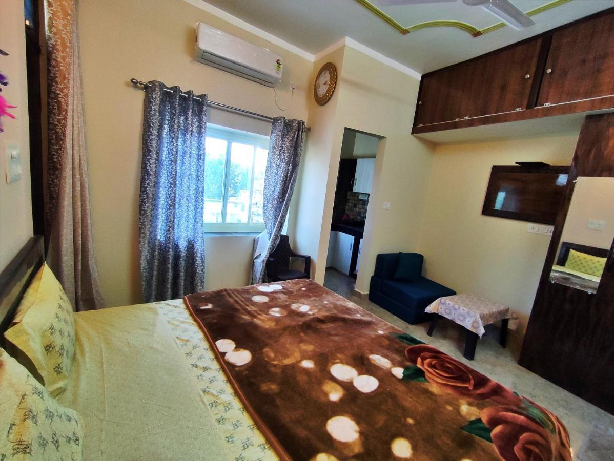 Anandam Home Stay Rishikesh Exterior photo