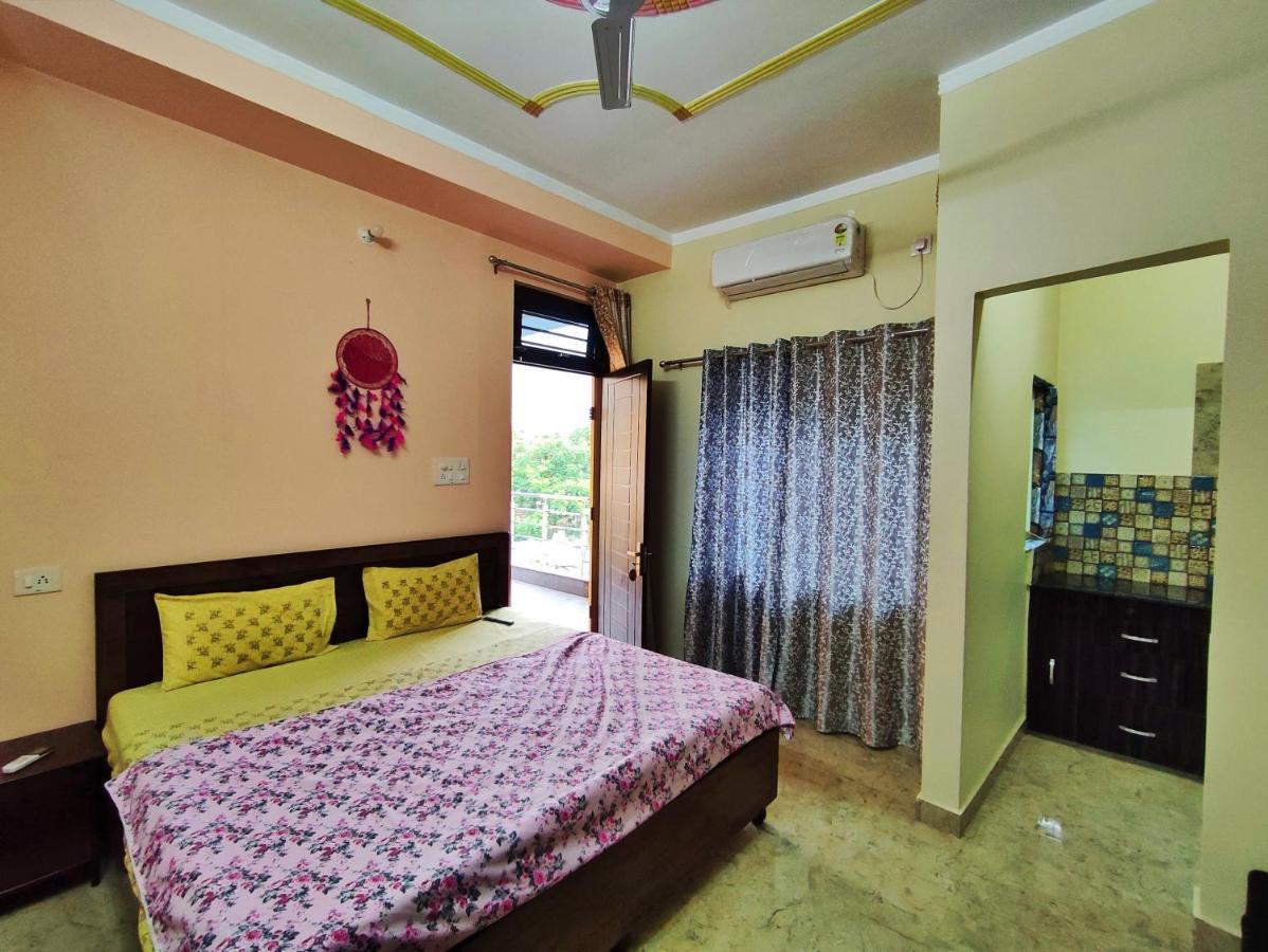 Anandam Home Stay Rishikesh Exterior photo